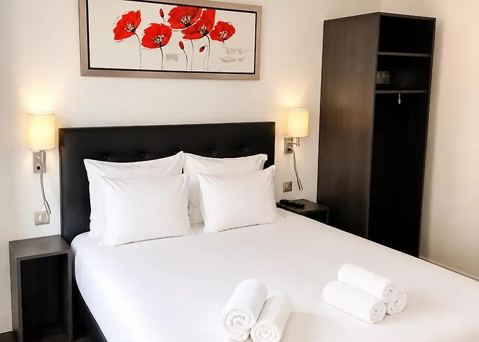 Hotel Douglas