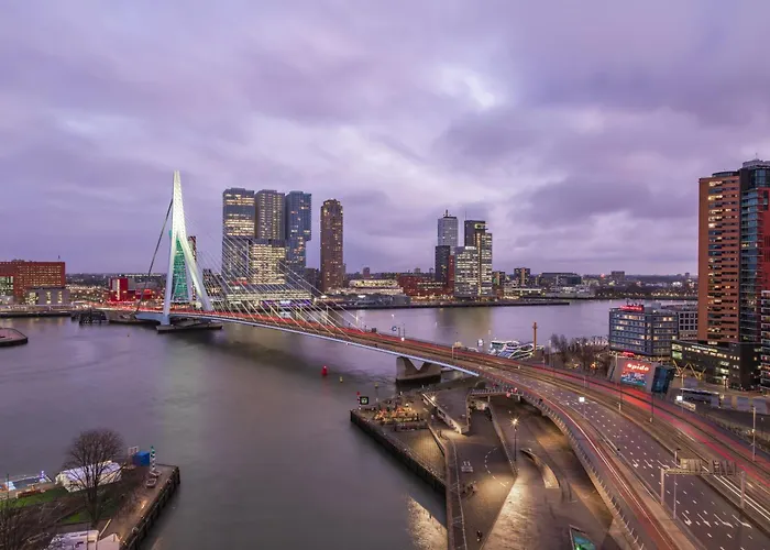 Hotel Doubletree By Hilton Rotterdam Centre