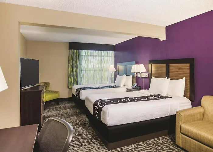 La Quinta By Wyndham Clearwater South