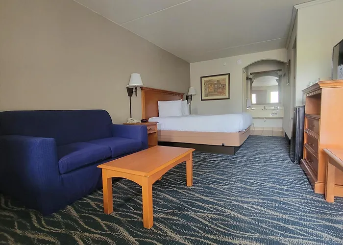 Atlantis Inn