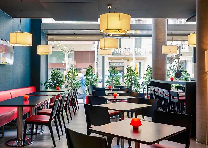 Ibis Barcelona Centro Hotel