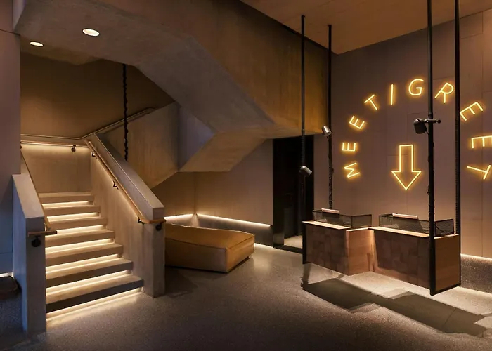 Moxy Nyc Chelsea