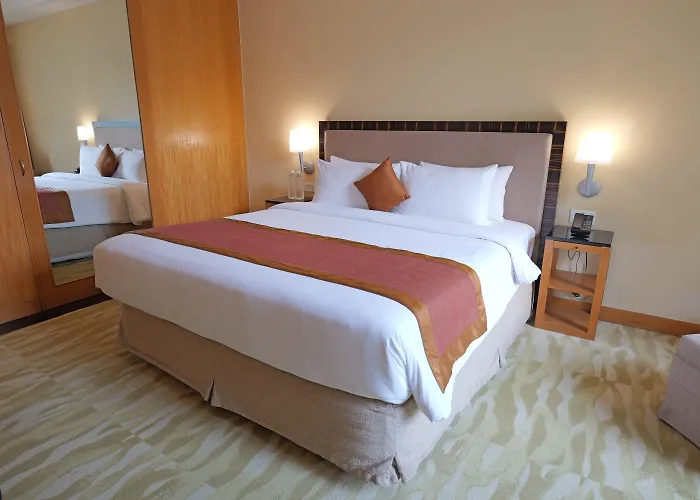 Hotel The Grand Nuova Delhi