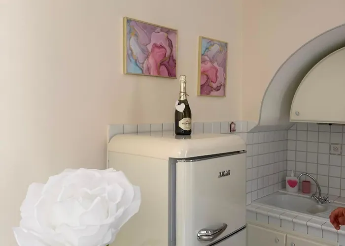 LOVELY&CHIC Rooms nei Sassi