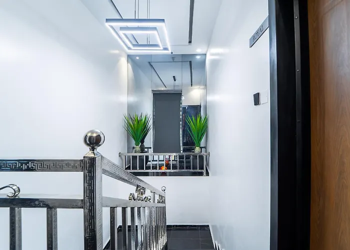 One90 Apartment