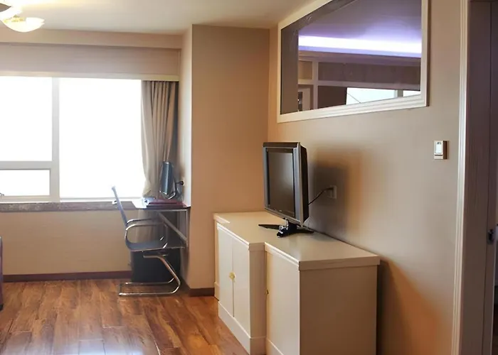 Jinan Yuquan Simpson Hotel