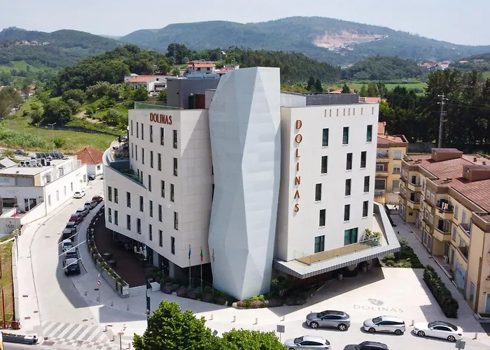 Dolinas Climbing Hotel Porto de Mós