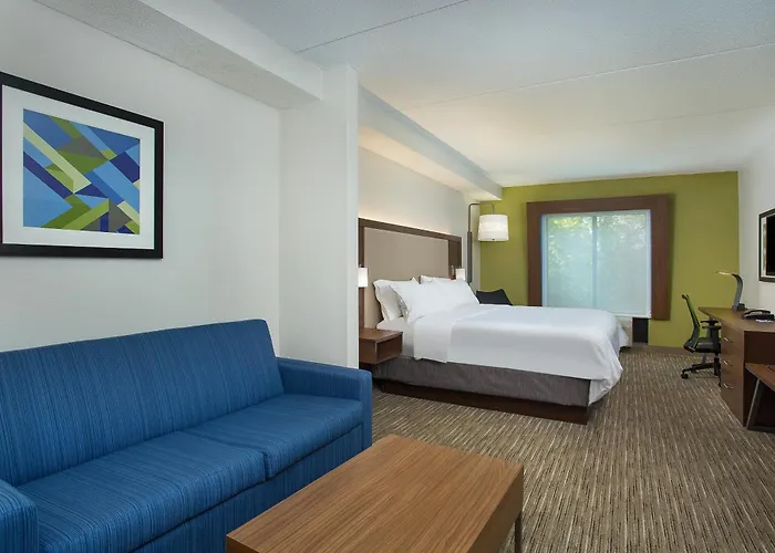 Holiday Inn Express & Suites Lebanon-Nashville Area By Ihg