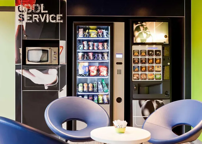 ibis budget Pontault Combault RN4 Marne La Vallée