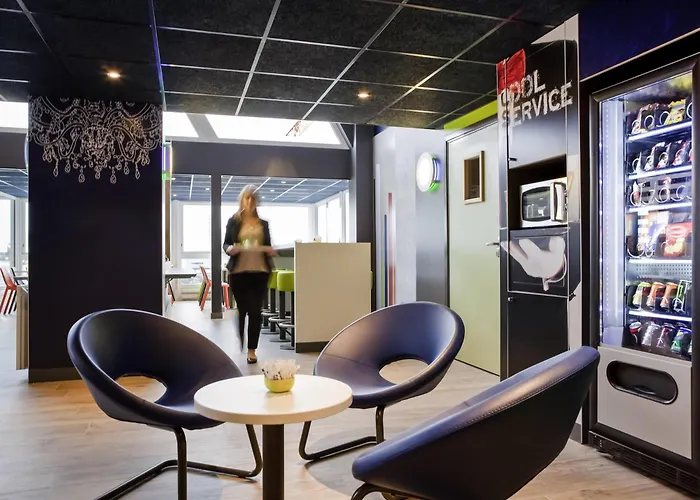 ibis budget Pontault Combault RN4 Marne La Vallée