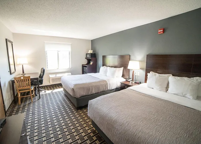 Quality Inn & Suites Watertown Near Prairie Lakes Ice Arena