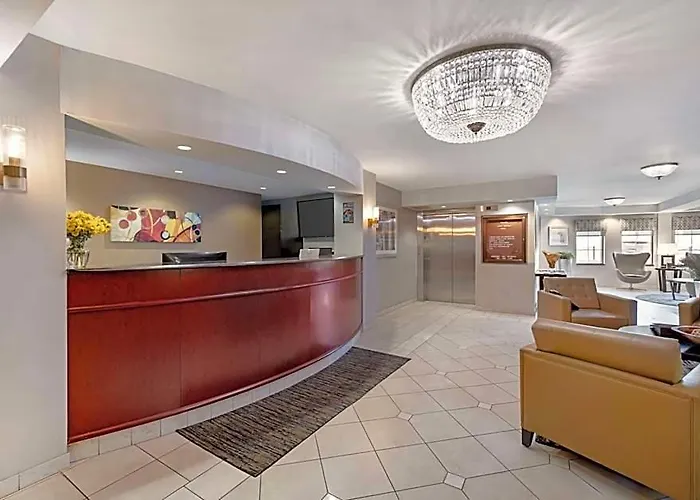 Best Western On The Avenue