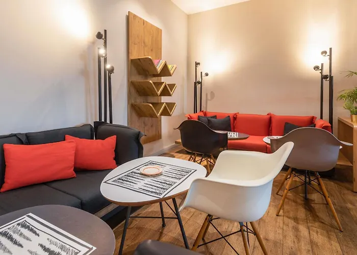 Ibis Casa Voyageurs