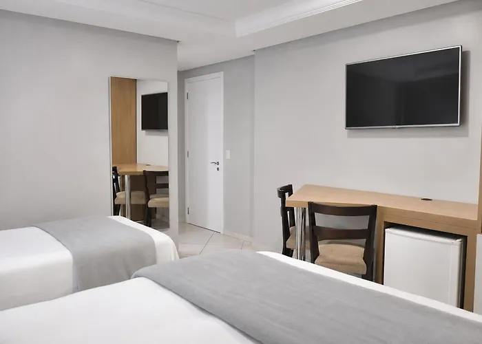 Treville Hotel Carázinho