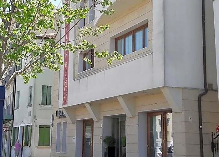 Hotel Leon Bianco Adria