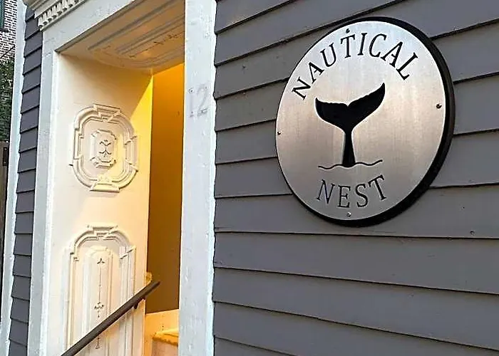 Nautical Nest Hudson Hotel