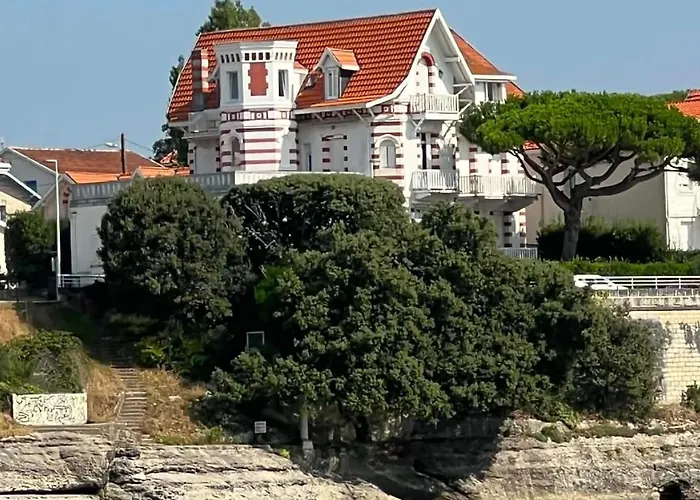Chambre sur la falaise de Pontaillac