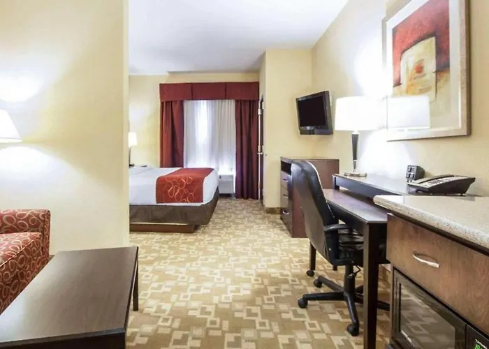 Comfort Suites
