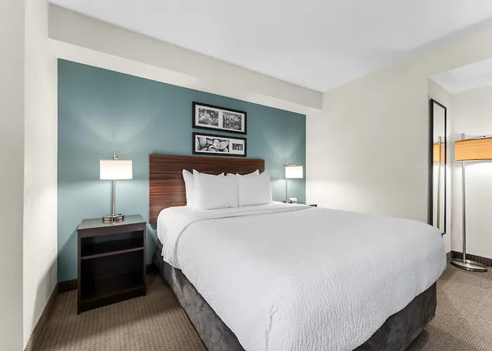 Sleep Inn State College Near Penn State - Less Than 1 Mile To Psu!