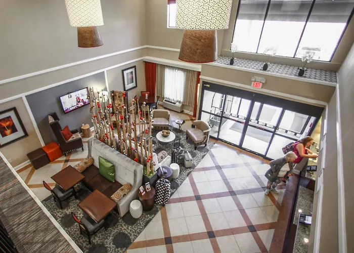 Holiday Inn Express Hotel & Suites - Atlanta/Emory University Area By Ihg