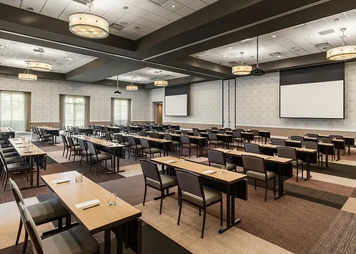 Courtyard By Marriott Irvine Spectrum
