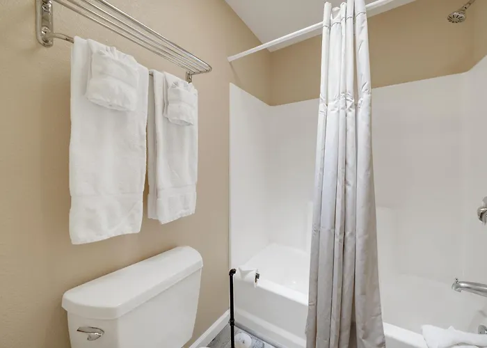 West Sonoma Inn & Spa Guerneville