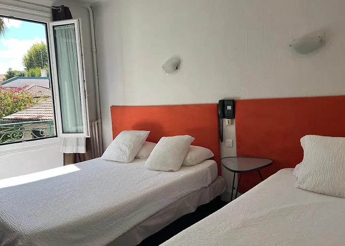 Hotel Val Flores Logis