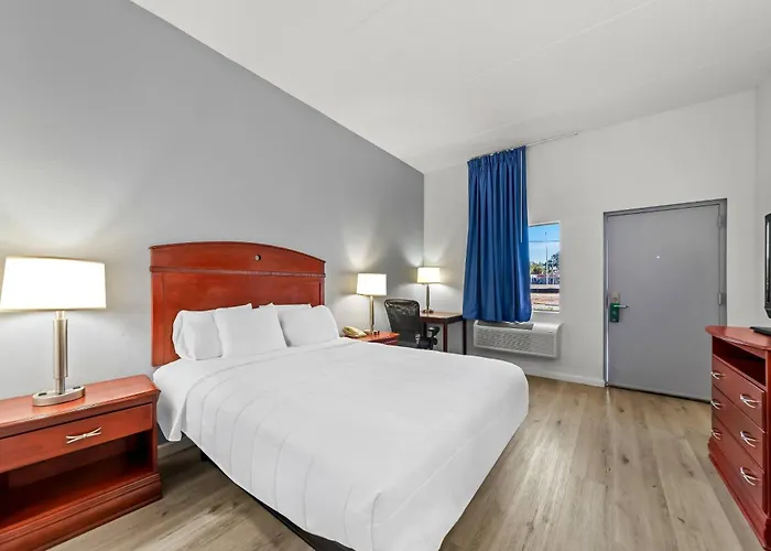Quality Inn Weeki Wachee - Spring Hill