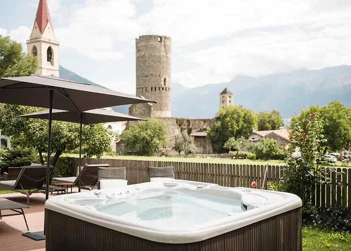 Hotel Tyrol