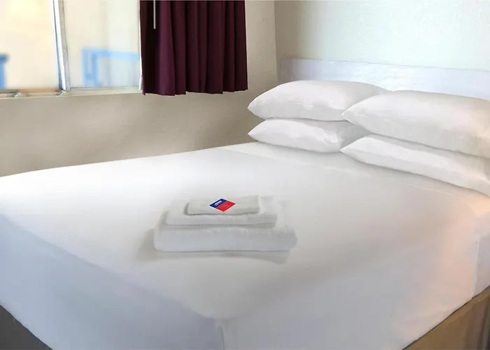 Mansion View Inn & Suites