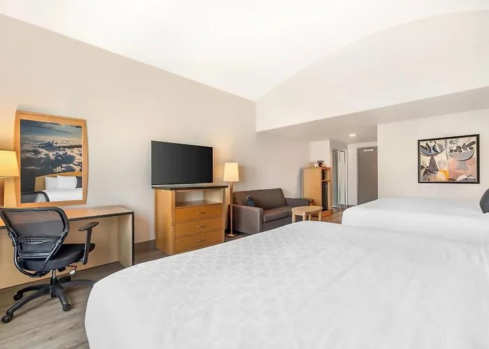 The Hanford Hotel