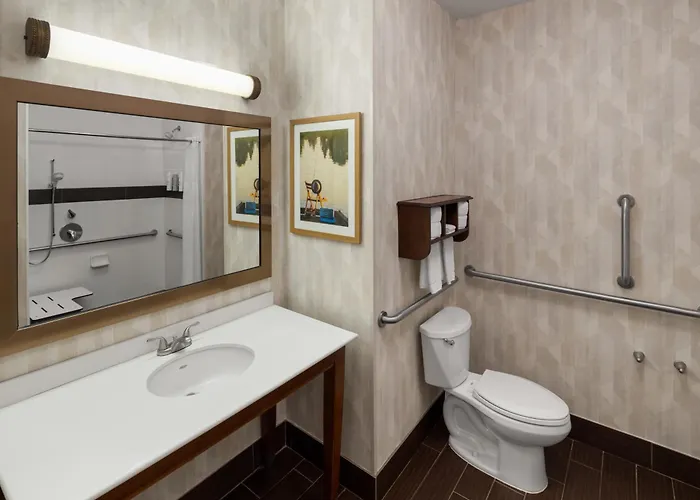 Hampton Inn Seattle/Everett Downtown