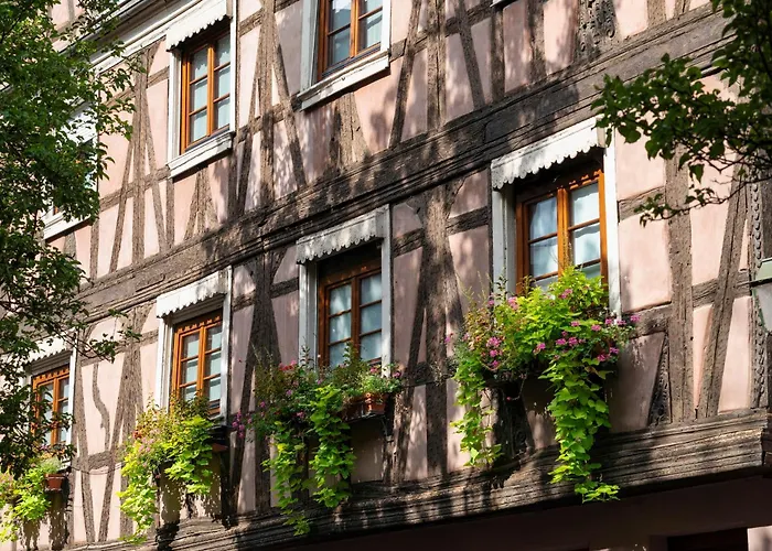 Hôtel de l'Europe by HappyCulture