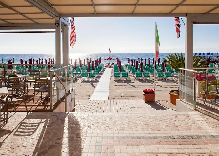 Hotel Metropol Diano Marina