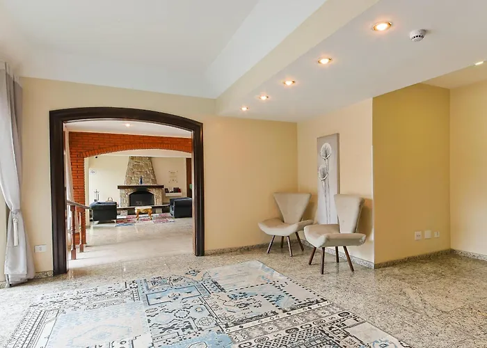Hotel Euro Suite Capivari - By Nacional Inn Campos do Jordão