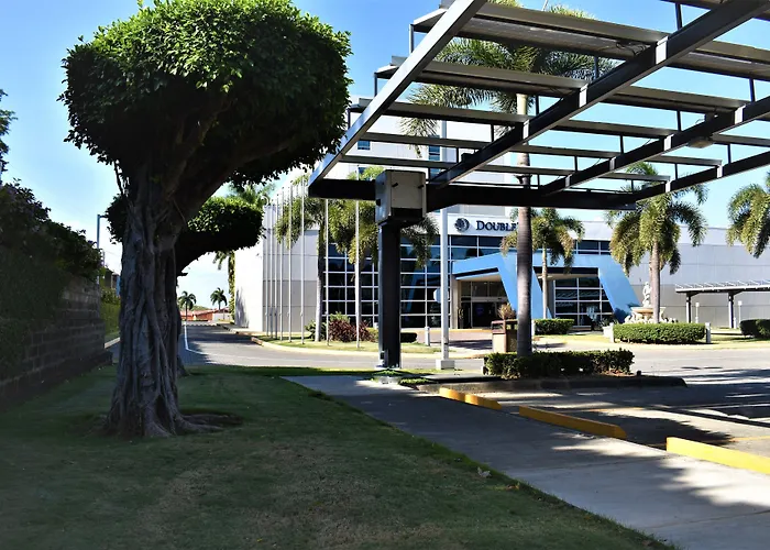 Doubletree By Hilton Managua