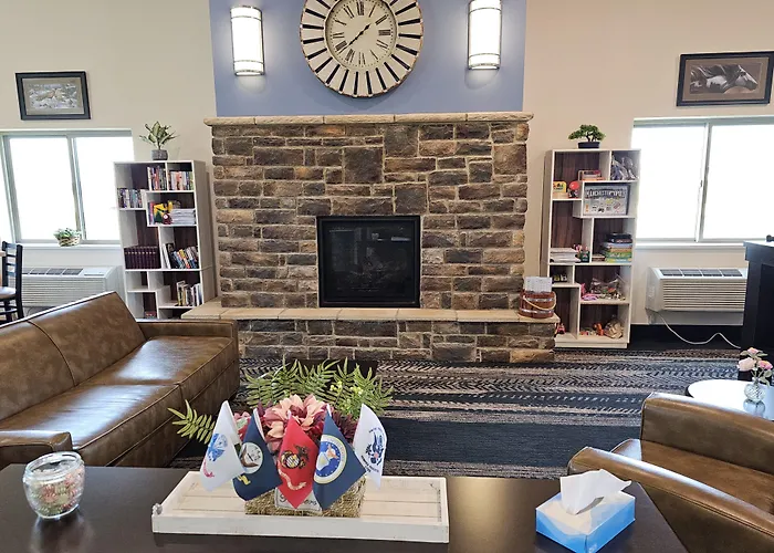 Cobblestone Inn & Suites - Manchester