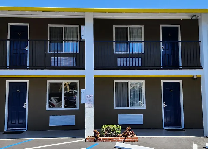 Hotel Belmont