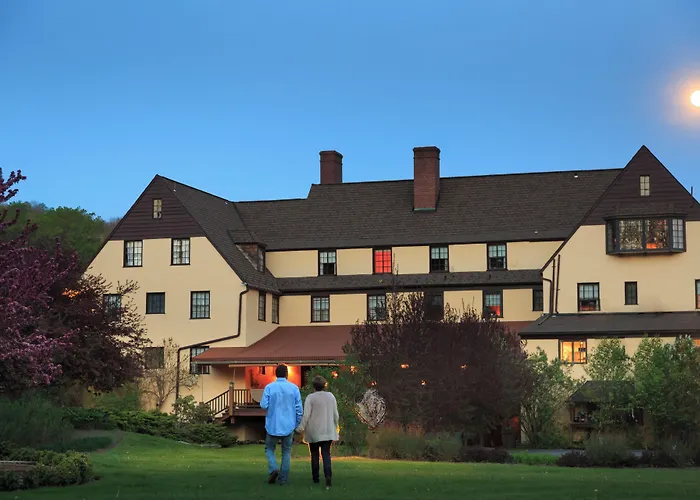 Settlers Inn