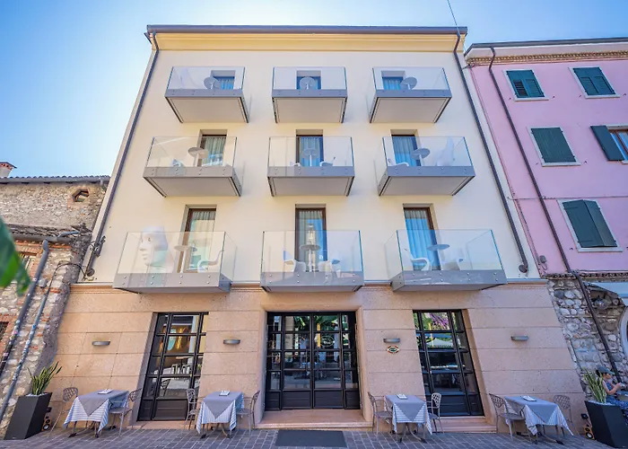 Hotel Miro'