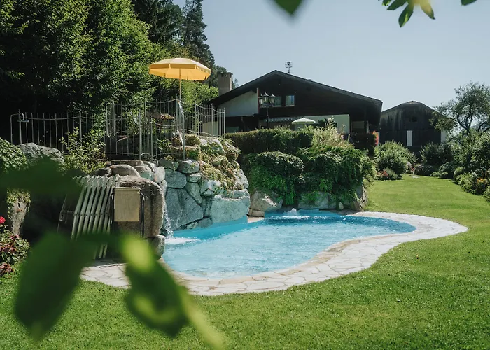 Residence Obermoarhof - Family Apartments With Pool & Playground Vandoies