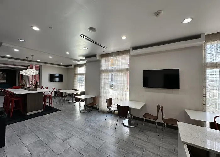 Best Western Plus Inn Of Muskogee