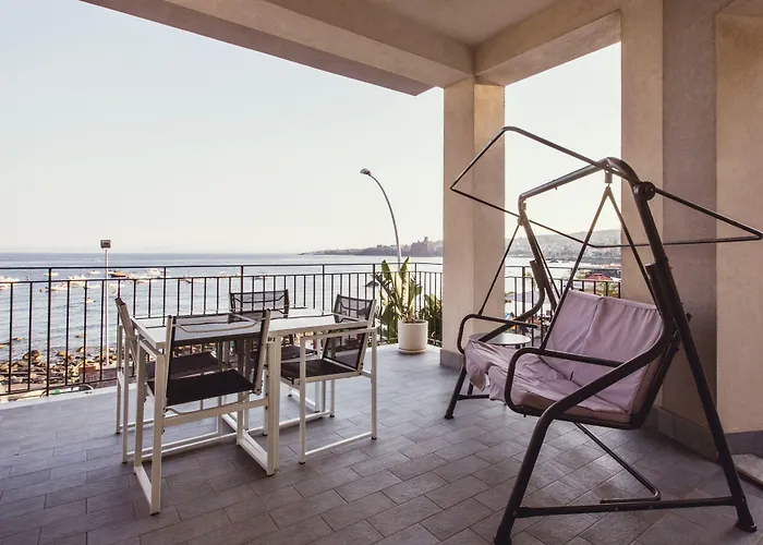Bed and Breakfast Oasis Aci Castello