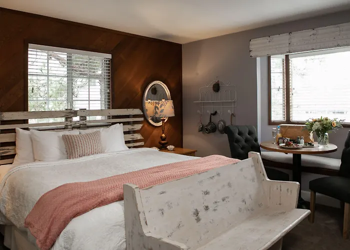 J Patrick Inn Cambria
