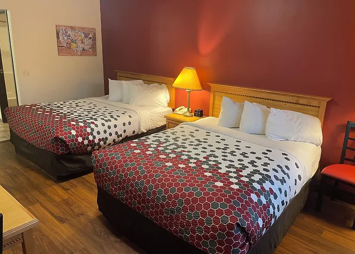 Harmony Inn & Suites