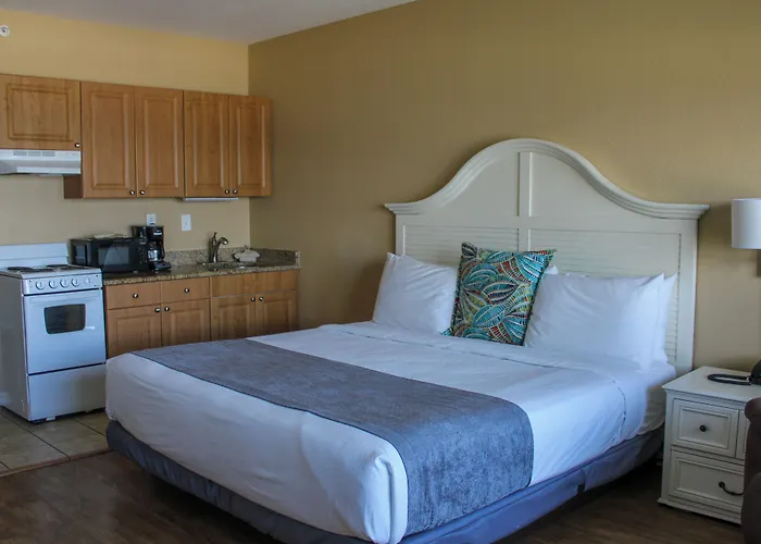 Shoreline Island Resort - Exclusively Adult