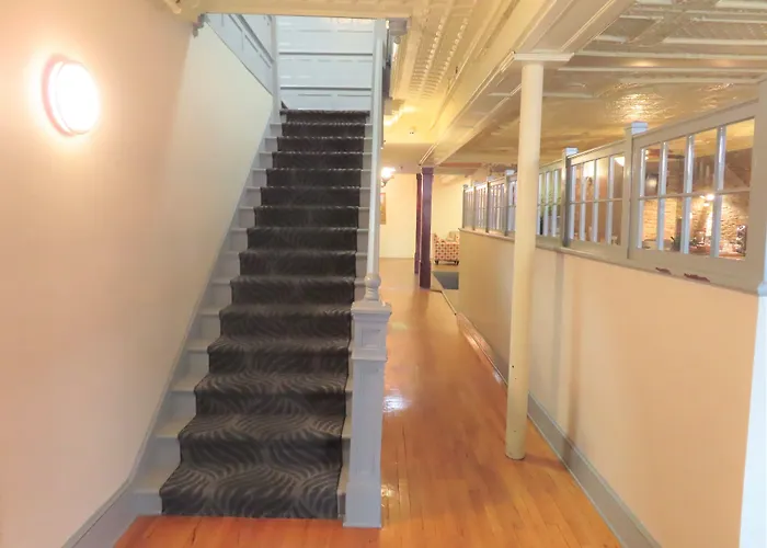 St Charles Hotel Downtown Hudson