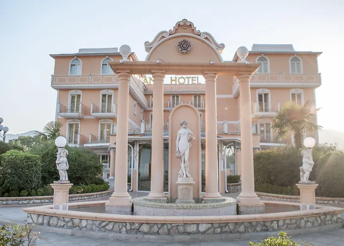 Grand Hotel Osman Atena Lucana