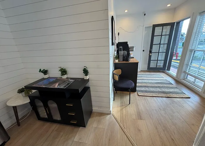 The Surfbreak Hotel San Clemente