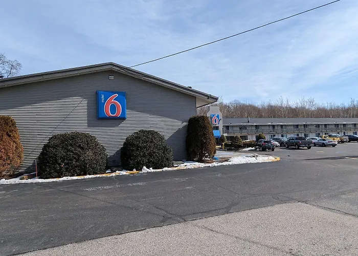 Motel 6-Leominster, Ma